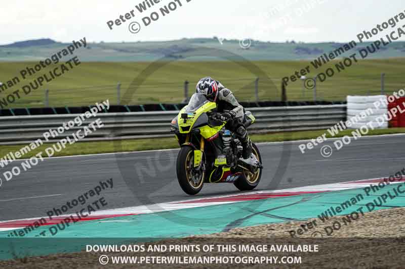 cadwell no limits trackday;cadwell park;cadwell park photographs;cadwell trackday photographs;enduro digital images;event digital images;eventdigitalimages;navarra;no limits trackdays;peter wileman photography;racing digital images;trackday digital images;trackday photos